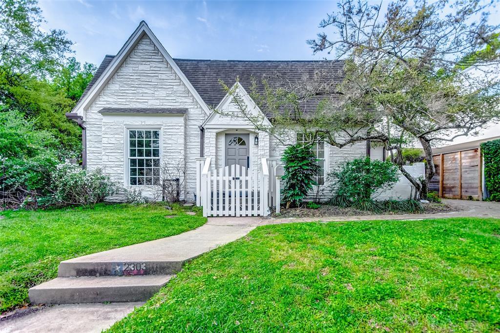 Foto principal - 2303 Bartlett St