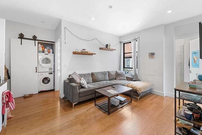 Foto del edificio - Allen Street