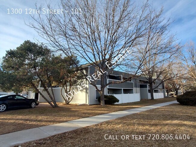 Building Photo - ONE MONTH FREE Charming 2bd/1ba Ground Flo...