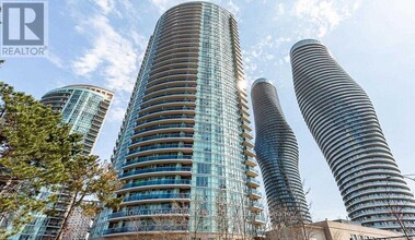 Building Photo - 80 Absolute Ave