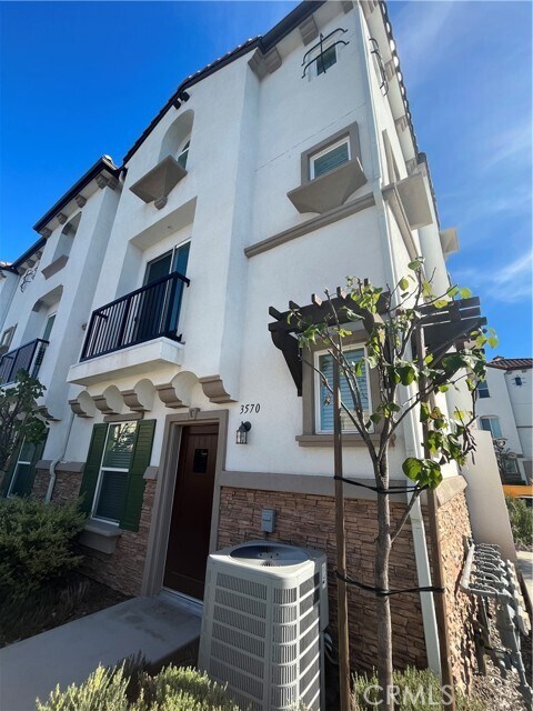 Foto principal - 3570 W Savanna St