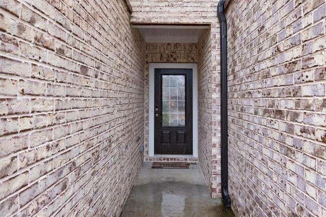 Photo - 1070 Sunny Lk Dr Townhome