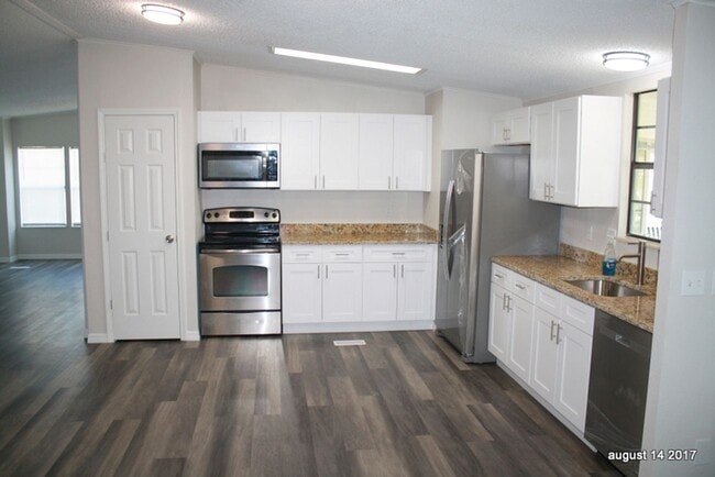 Building Photo - Beautifully updated Mobile home in Wesley ...