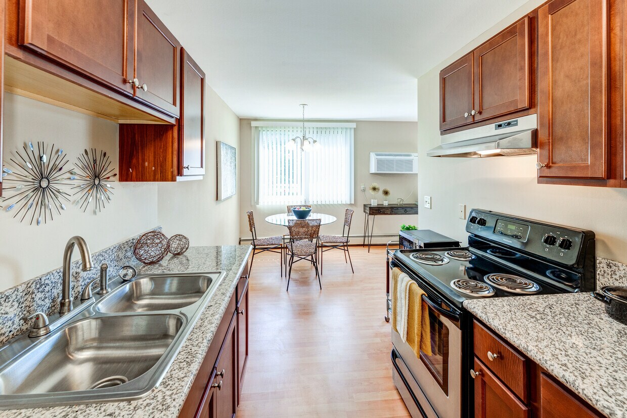 West End Apartments Golden Valley, MN