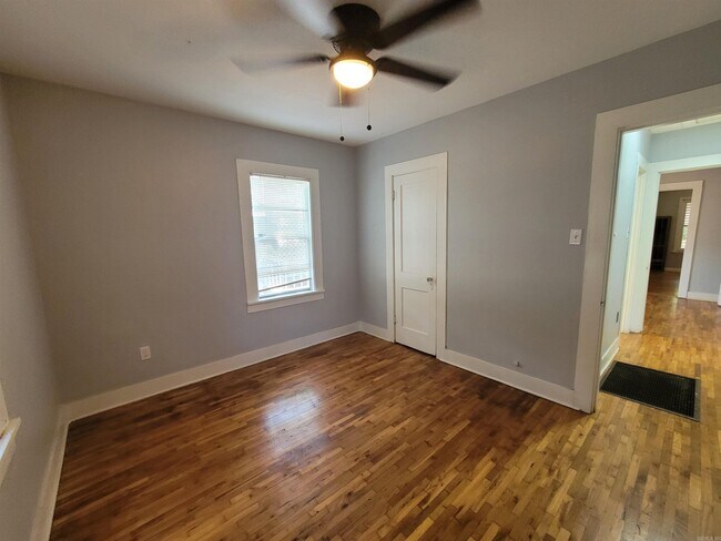 Foto del edificio - 220 Richard St