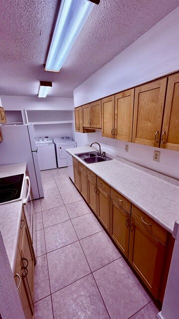 Foto del edificio - 6519 W Newberry Rd