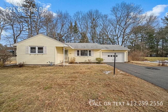 Photo - 221 Bel Air Dr House