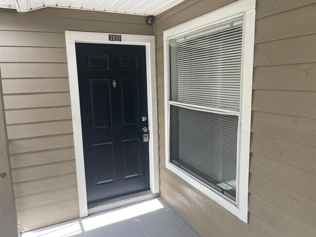 Foto del edificio - 4708 Walden Cir