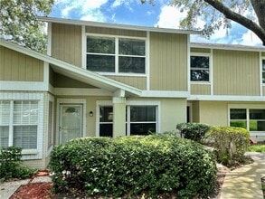 Building Photo - 14803 Lake Forest Dr