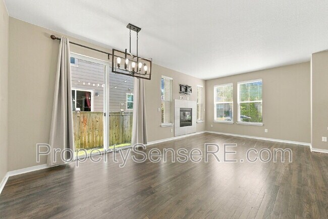Foto del edificio - 13788 Tall Oaks Loop
