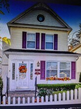 Building Photo - 40 S Bayles Ave