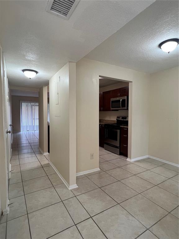 Foto del edificio - 1428 Highland Ridge Cir
