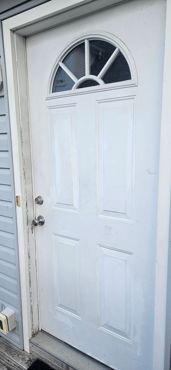 Foto del edificio - 225 Bay Ave