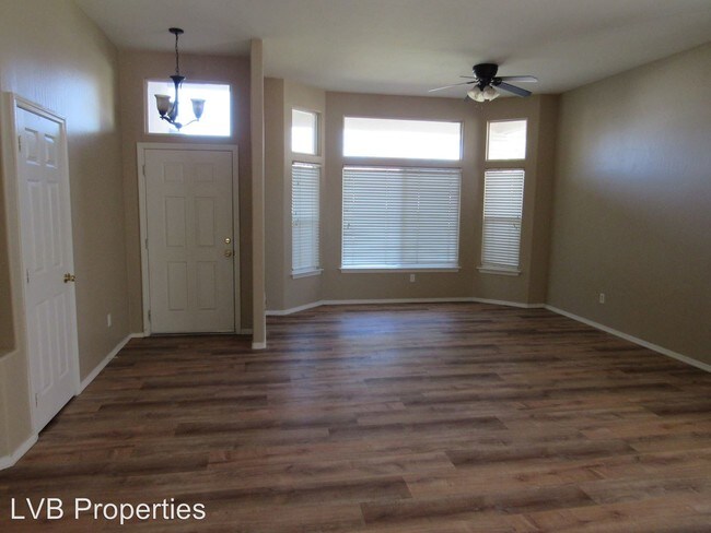 Foto del edificio - 4 br, 2 bath House - 260 Dahlia