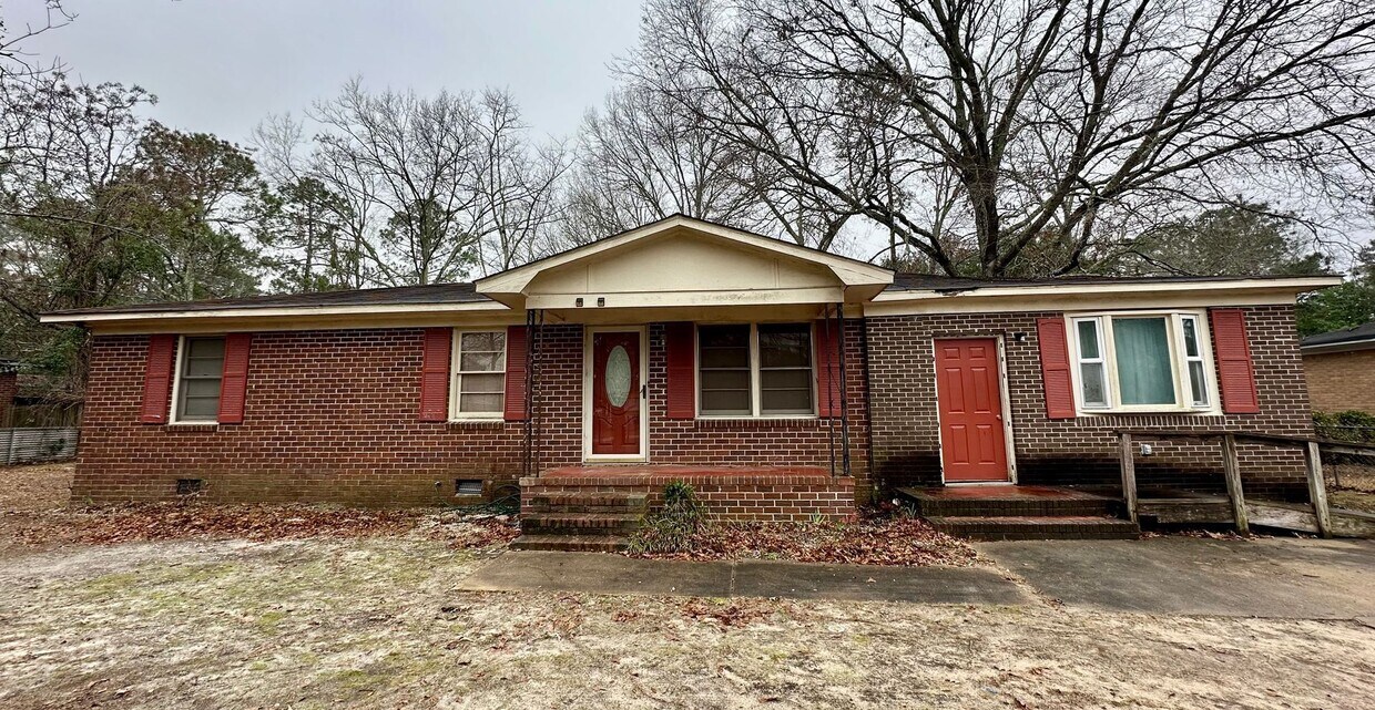 Foto principal - Close to Lakewood High!