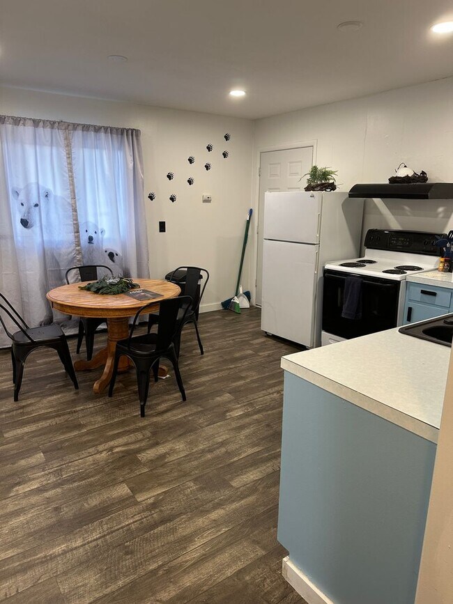 Foto del edificio - 521 N St