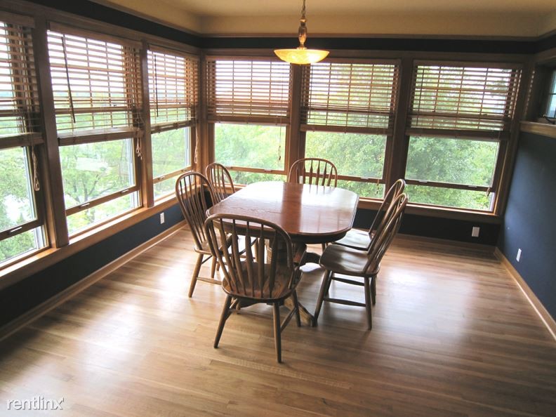 Foto principal - 225 SW Whitaker St