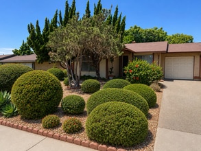 Building Photo - 1527 Temple Heights Dr