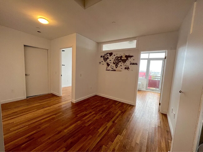 Photo - 184 Noll St Apartment