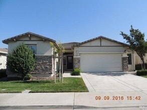 Building Photo - 402 Palisades Dr