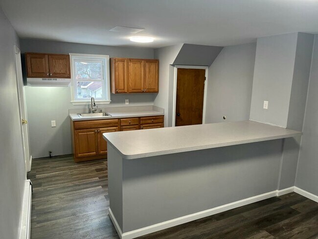 Foto del edificio - 349 E 5th St