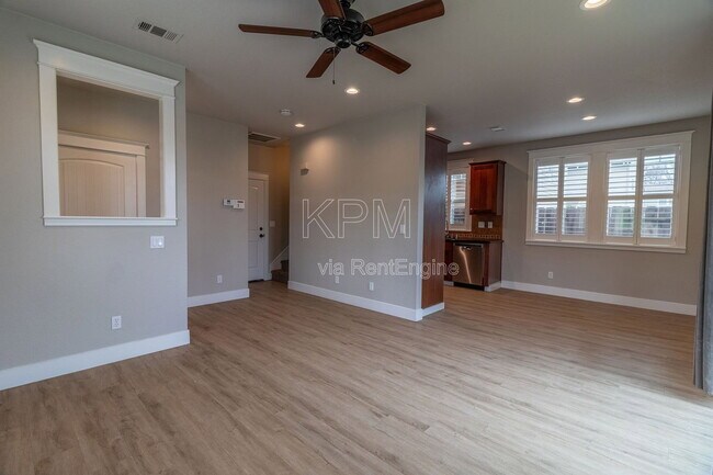 Foto del edificio - 2550 Plymouth Oaks Ct