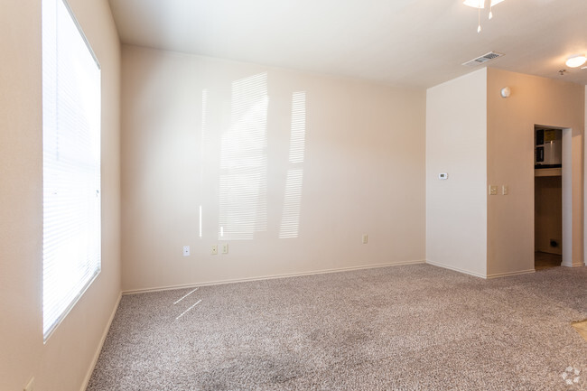 1HAB, 1BA - 570 ft² - Arden Ridge Apartments