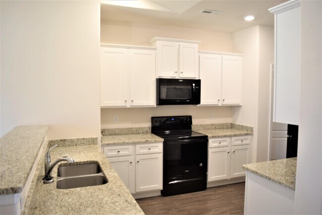 Building Photo - 8628 Ballard Hills Ct