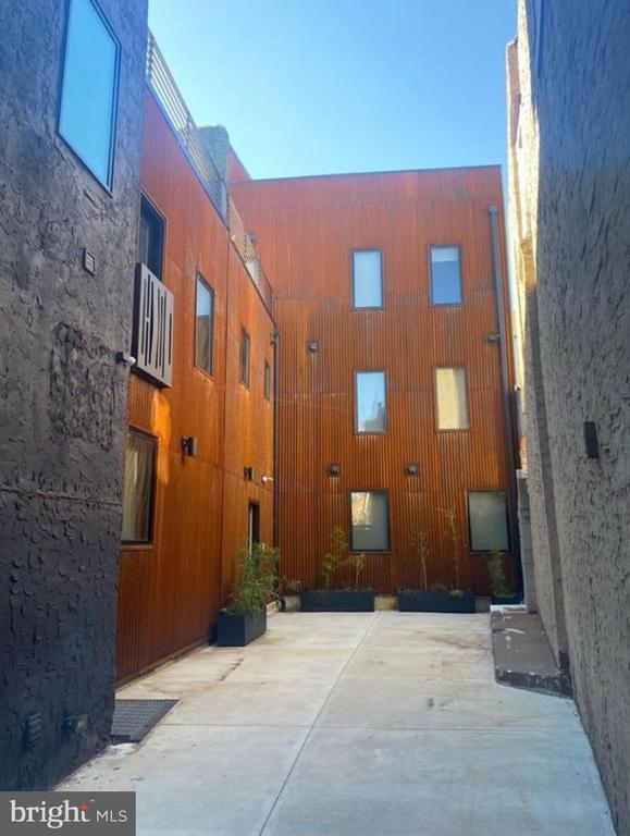 Foto del edificio - 1328 S 9th St