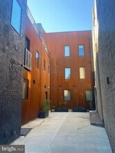 Building Photo - 1328 S 9th St