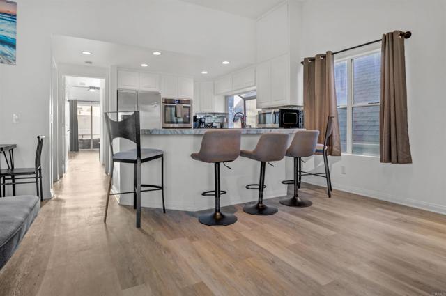Foto principal - 3715 Mission Blvd