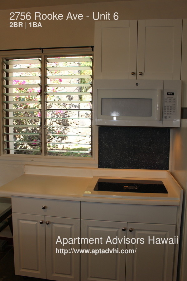 Foto del edificio - 2756 Rooke Ave