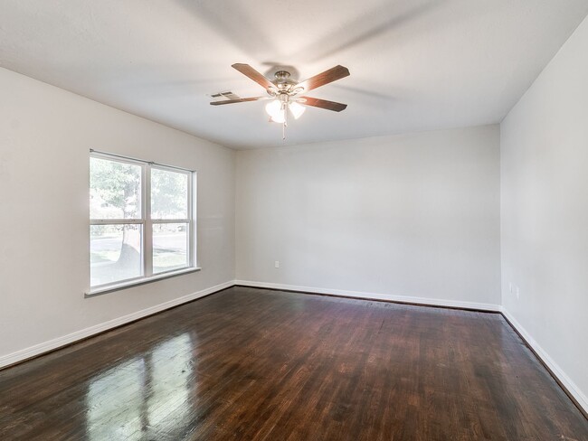 Foto del edificio - 2 bed, 2 bath in Shawnee OK