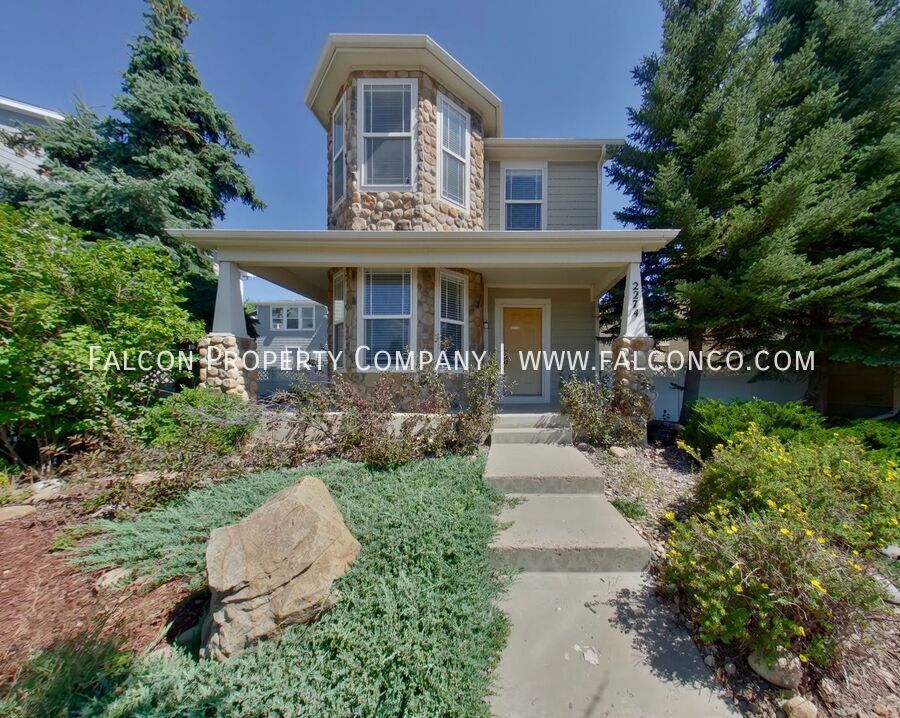 Foto principal - 2274 Saint Paul Dr