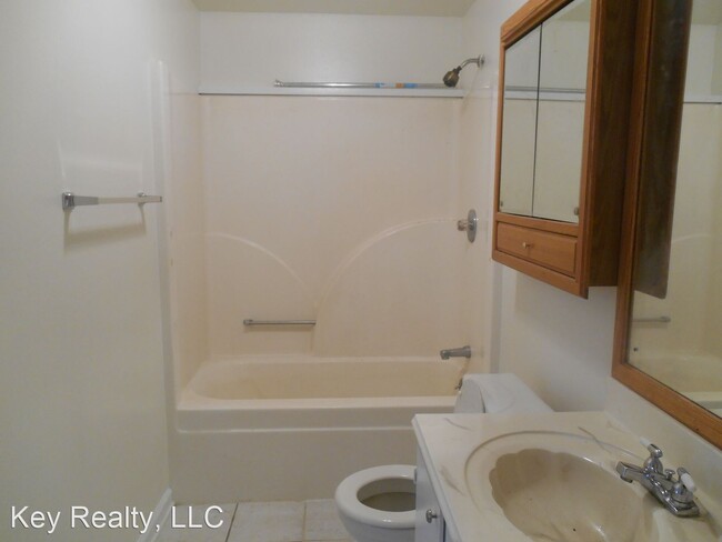 Foto del edificio - 3 br, 2 bath House - 141 Brunson Rd