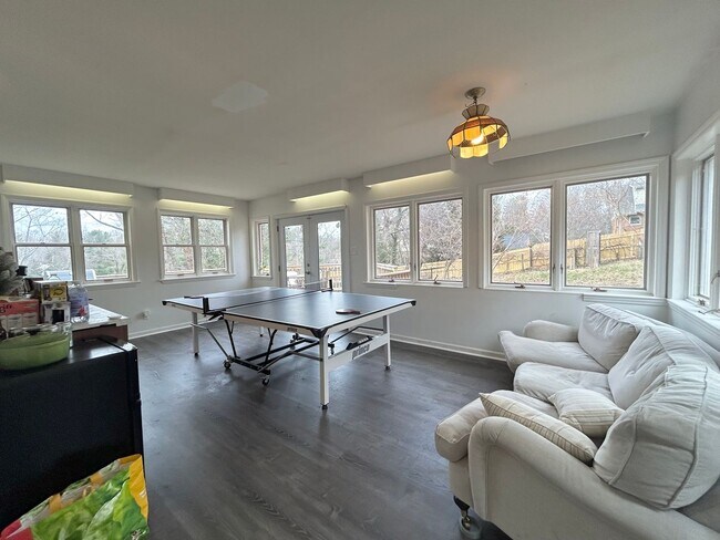 Foto del edificio - Spacious Home in Blacksburg VA.