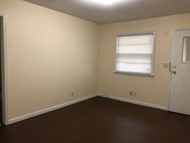 Building Photo - TN-112 Hadley