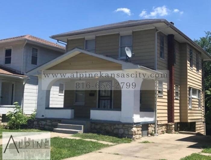 Foto principal - Large Midtown Home, Near 39th St.