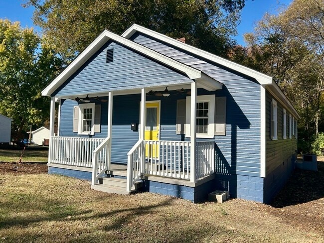 Photo - 217 Skyland Ave House