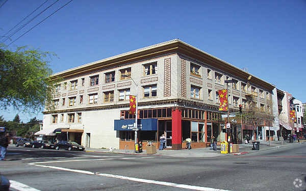 Building Photo - 2482-2500 Telegraph Ave