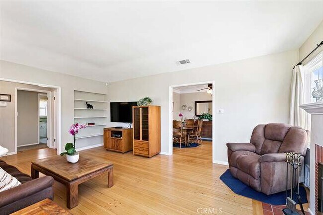 Foto del edificio - 6253 W 83rd Pl