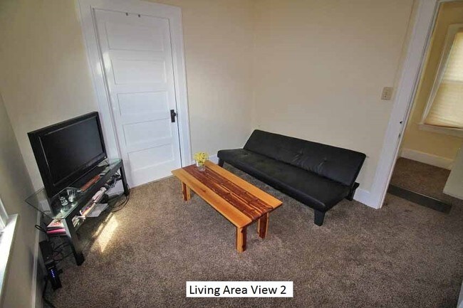 Building Photo - 2 Palmer St