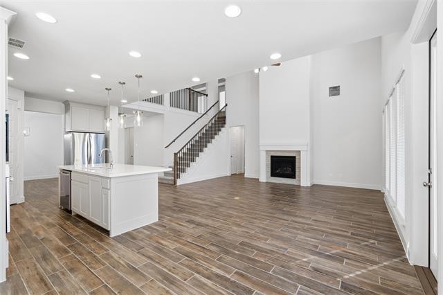 Building Photo - 3329 Lacebark Ln