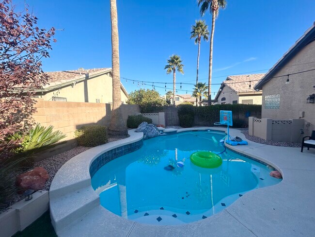 Foto del edificio - 17040 N 43rd Pl