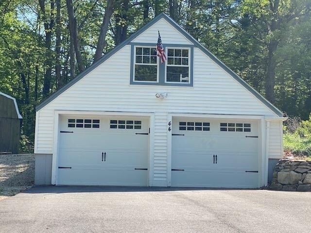 Foto del edificio - 44 Mammoth Rd