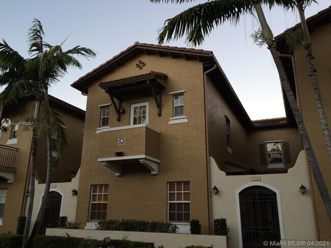 Building Photo - 608 SW 147th Terrace