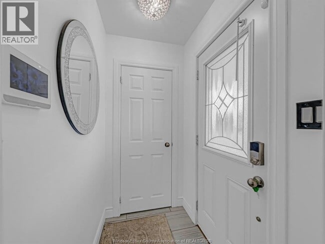 Building Photo - 1596 Olive Rd