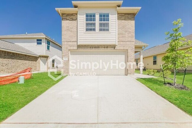 Building Photo - 9323 Dogwood Hill