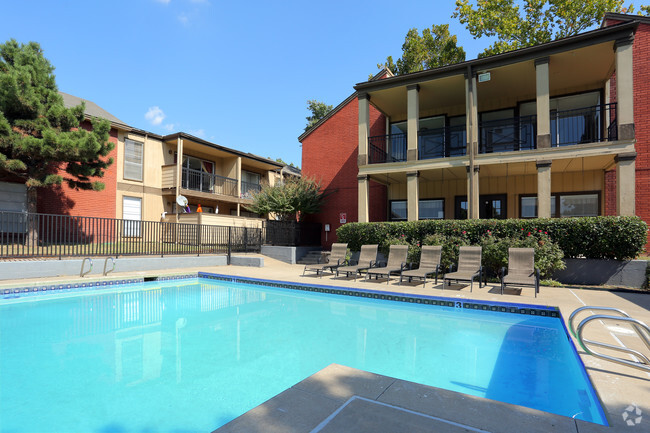 Building Photo - The Lewiston Apartments