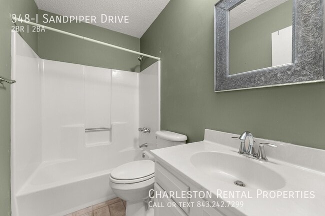 Building Photo - 348 Sandpiper Dr